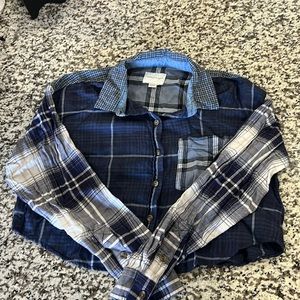 NWOT AMERICAN EAGLE CROPPED FLANNEL